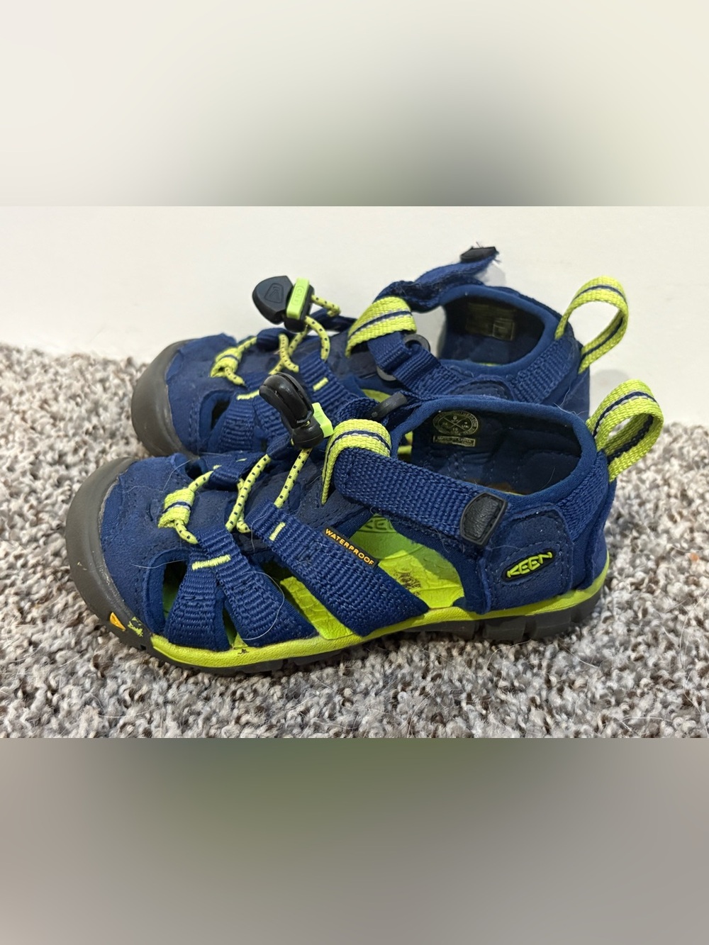 Keen Waterproof Hiking Sandals Navy and Lime - No Tie-  Toddler Size 8c